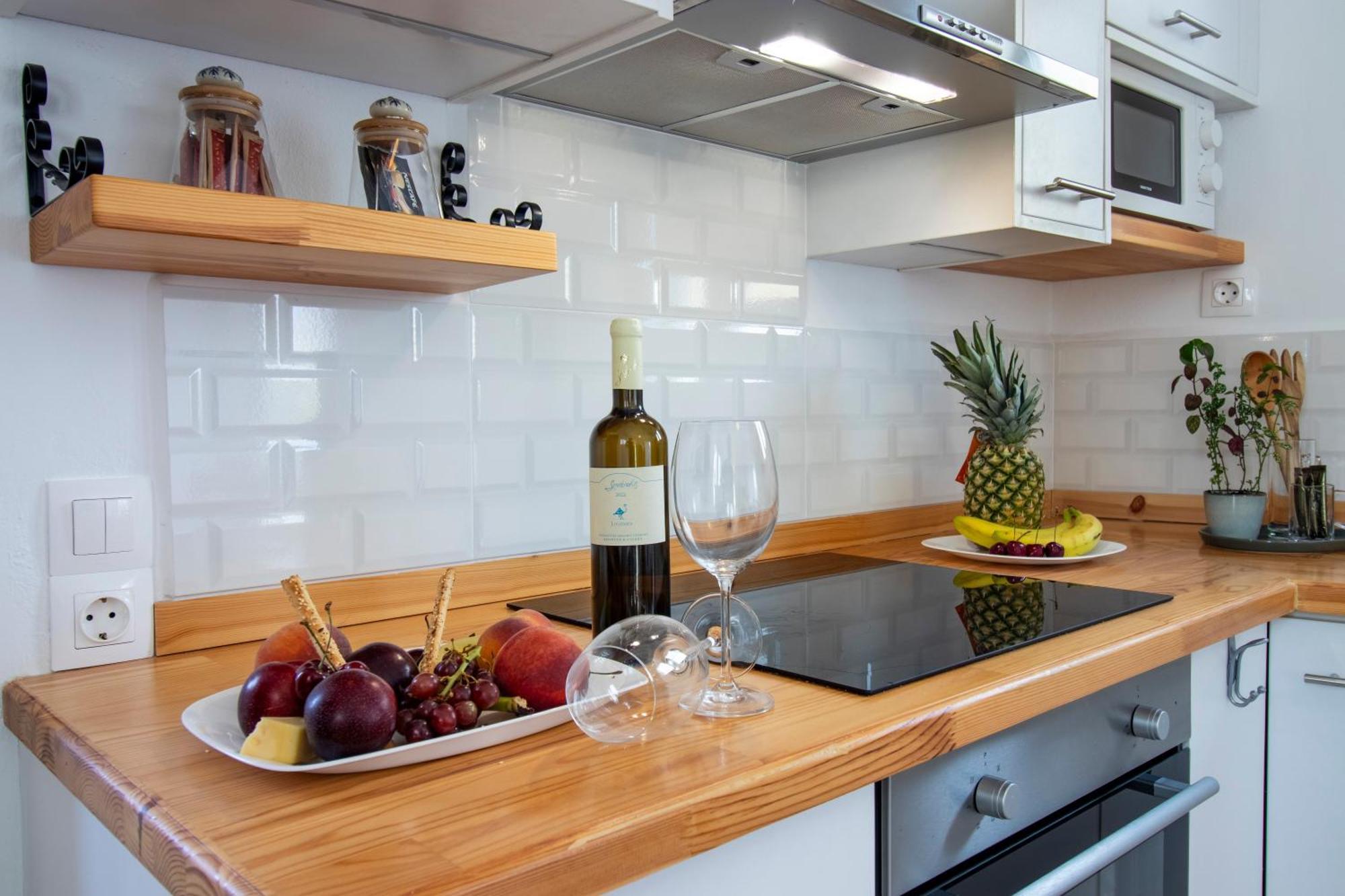 Babilia Central Appartment Suites Limenas Hersonisou Hersonissos  Bagian luar foto